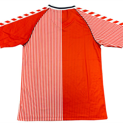 デンマークホームユニフォーム1986赤と白 ヴィンテージジャージ Top W 3